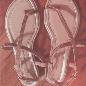 ✨Glam Gold/Tan Suede Sandals✨